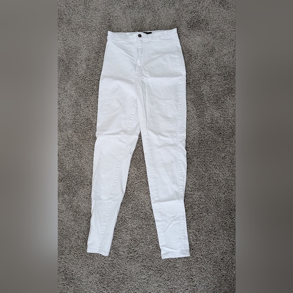 Fashion Nova High Rise White Skinny Jeans Size 11 - Picture 1 of 3
